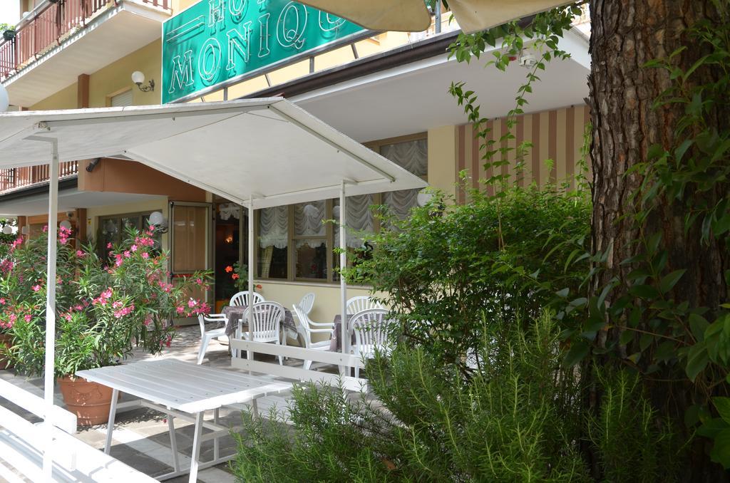 Hotel Monique Cervia Exterior foto